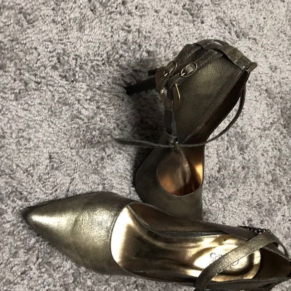 Ladies heels - Picture 3 of 4